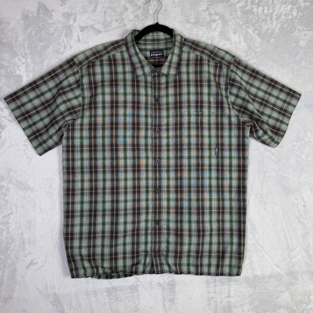 Patagonia Button Down Shirt Mens L? Green Plaid Short Sleeve Seersucker Pucker